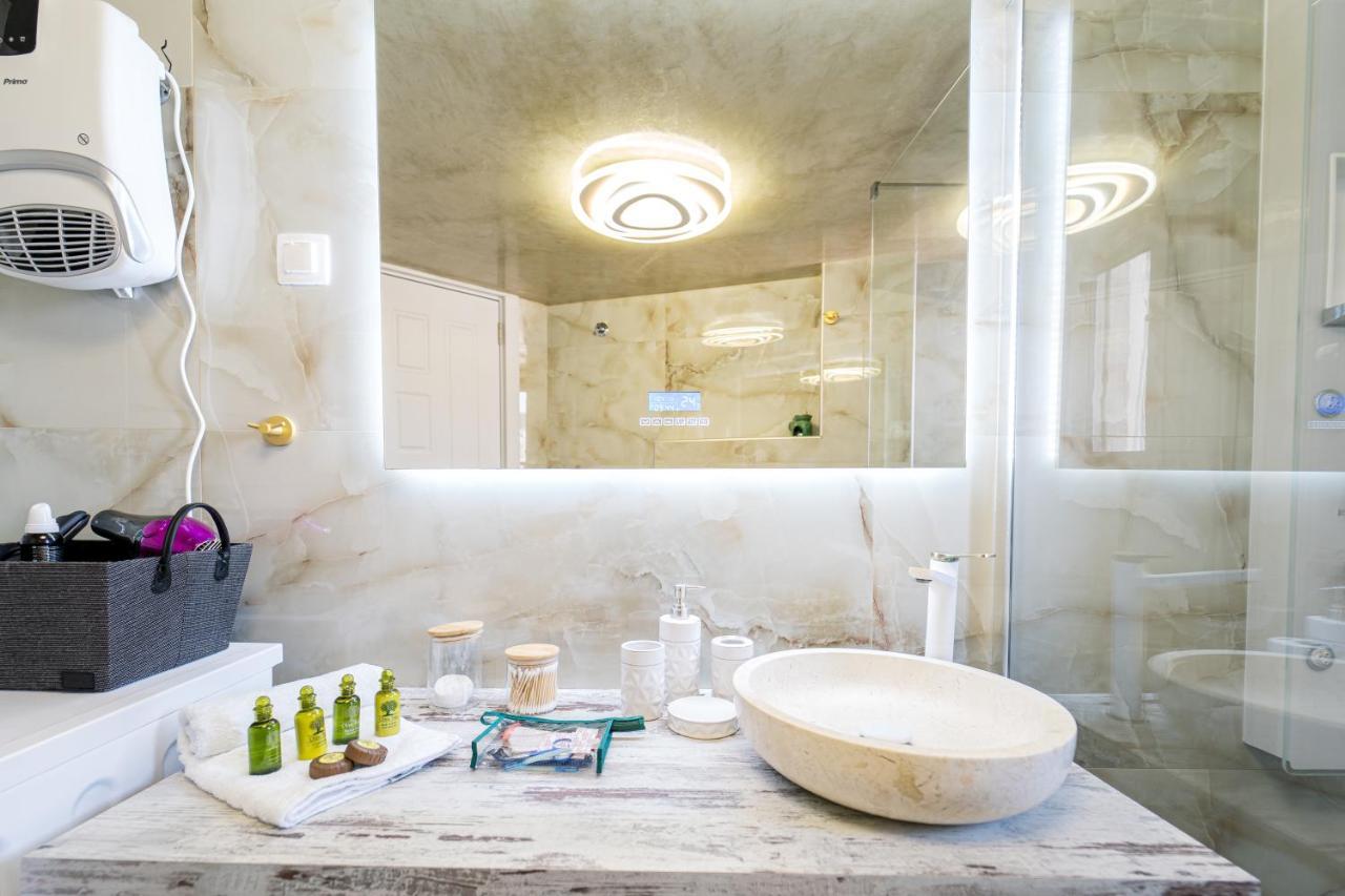 Aura Celestia Apartment Kavála Luaran gambar